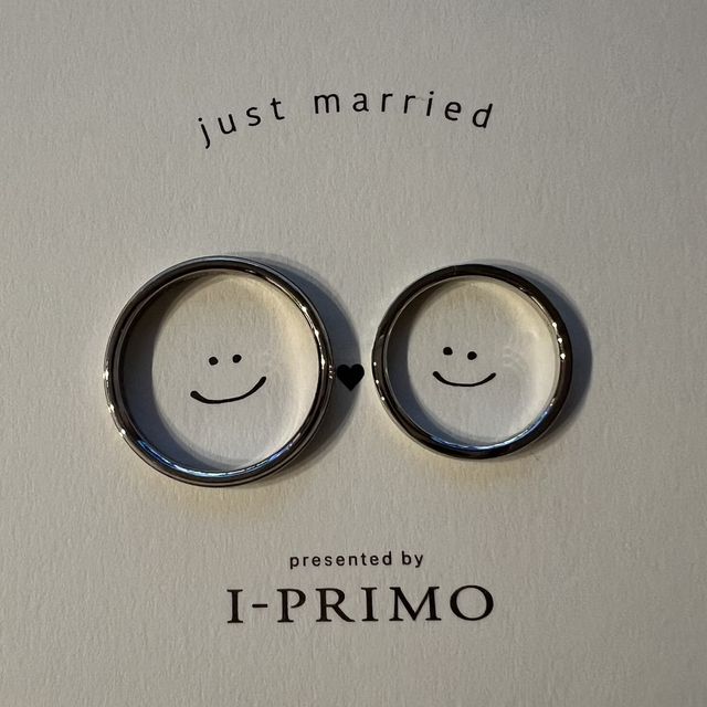 【アイプリモ(I-PRIMO)の口コミ】 女性の指輪のダイヤがキラキラしていてゴージャス感がある。
男性の指輪も…