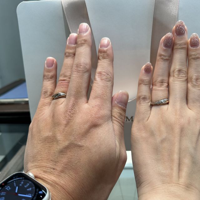 【アイプリモ(I-PRIMO)の口コミ】 ウェーブラインが日本人の指の形に合っていること、ラインが重なり合って…