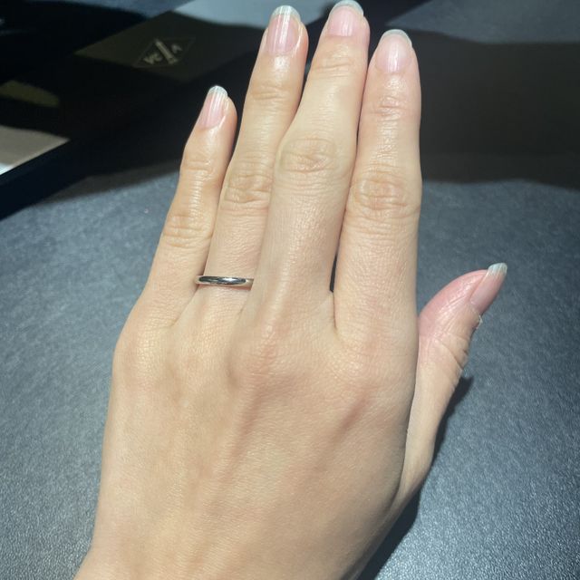 【ヴァン クリーフ＆アーペル(Van Cleef & Arpels)の口コミ】 タンドルモンはシンプルな丸みを帯びたデザインで、つけ心地がとても良か…