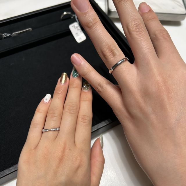 【ティファニー(Tiffany & Co.)の口コミ】 妻希望の指輪に合わせてコーディネートしてもらいました。普段使いしやす…