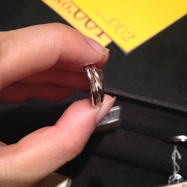 【ケイウノ ブライダル(K.UNO BRIDAL)の口コミ】 他の店舗にはないような、シンプルでかつかわいいデザインが多く、またゴ…