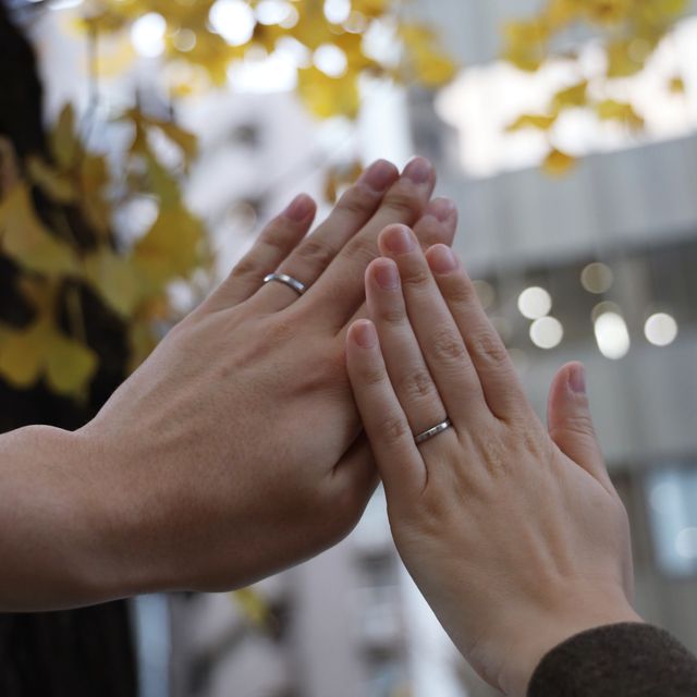 【出雲結(いずもゆい)の口コミ】 シンプルな指輪を探している中で、この指輪に出会いました。柔らかいイメ…