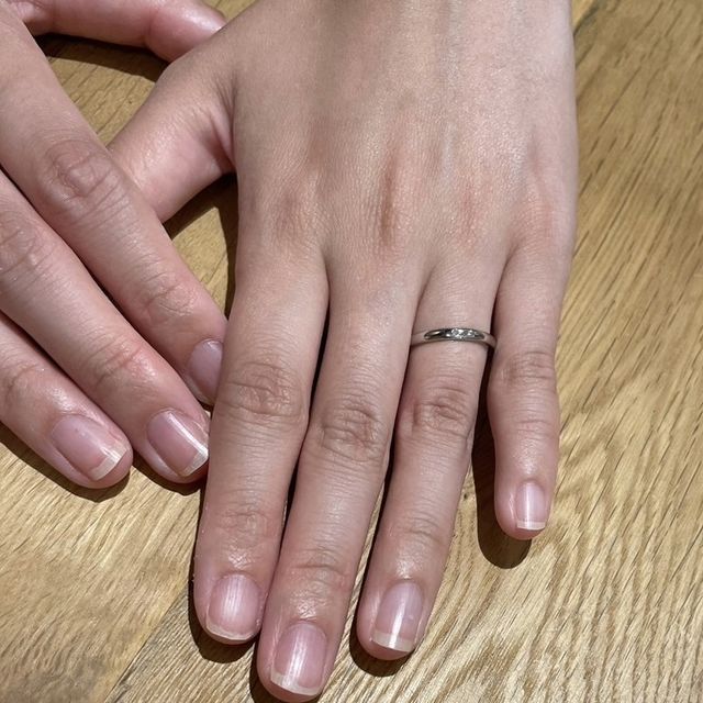 【SIENAROSE(シエナロゼ)の口コミ】 1石ダイヤモンドのシンプルなストレートタイプを探していたので試着させて…