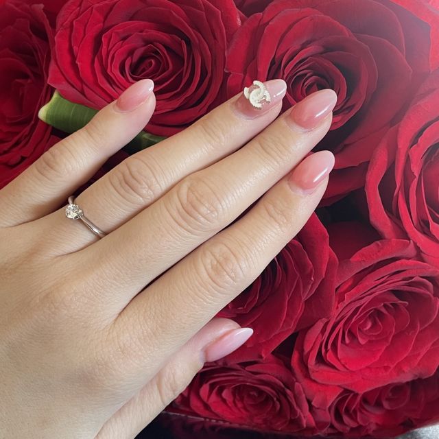 【アイプリモ(I-PRIMO)の口コミ】 ダイヤがとても輝いており指が綺麗に見えます。
彼がオーダーメイドでダイ…