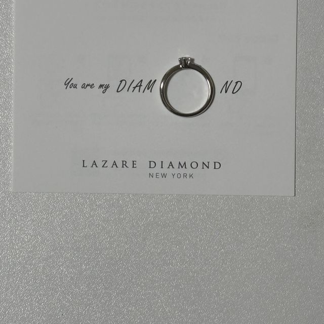 【ラザール ダイヤモンド(LAZARE DIAMOND)の口コミ】 ウェーブであること、シンプルでいつまでも着けられるデザインを探してい…