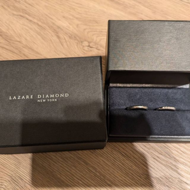 【ラザール ダイヤモンド(LAZARE DIAMOND)の口コミ】 一生涯使えること・夫婦でペアのデザインであること、が夫婦の希望だった…