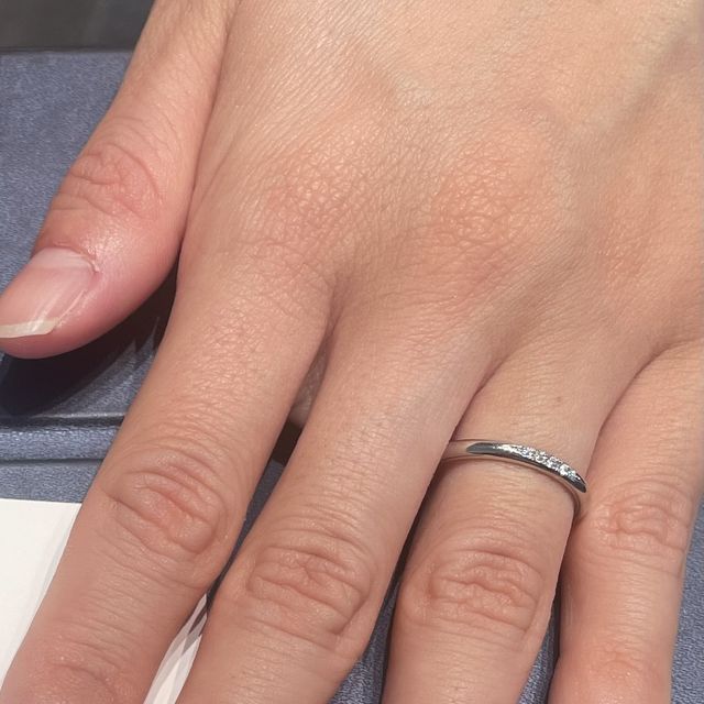 【銀座ダイヤモンドシライシの口コミ】 世間一般的な人たちが求める指輪がたくさんありました。ダイヤモンドの種…