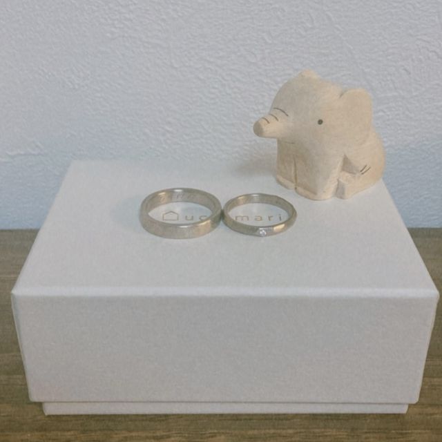 【uchimari(ウチマリ)の口コミ】 デザインを素材から選べる。
素材がシンプルで飽きがこない。
色合いも相…