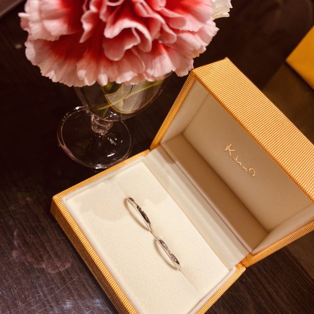 【ケイウノ ブライダル(K.UNO BRIDAL)の口コミ】 デザインもすごくよく主人と店員さんと何度も相談出来たことがよかった。…