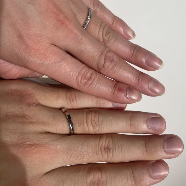 【ラザール ダイヤモンド(LAZARE DIAMOND)の口コミ】 最初は指が綺麗に見えるため、ウェーブのデザインを選ぼうと思っていまし…