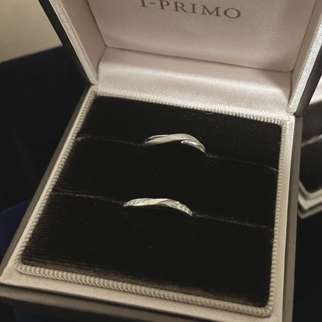 【アイプリモ(I-PRIMO)の口コミ】 女性用は自分の指に合った細めのものを選びました。正面から見てもキレイ…