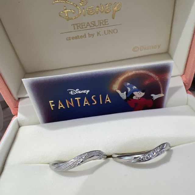 【ケイウノ ブライダル(K.UNO BRIDAL)の口コミ】 【身につけた感想】
付け心地が良く、ずっとつけていても痛くならないです…