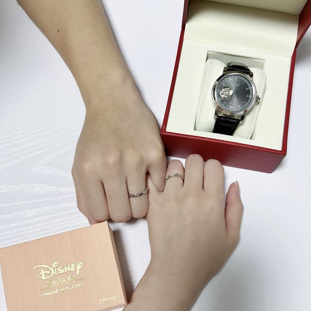 【ケイウノ ブライダル(K.UNO BRIDAL)の口コミ】 美女と野獣デザインの指輪を購入させていただきました。婚姻届が美女と野…