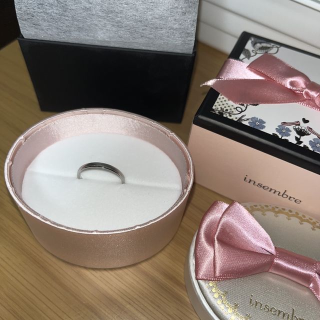 【insembre(インセンブレ)の口コミ】 嫁と二人で見に行って、直感的に気に入ったことと、非常にシンプルなデザ…