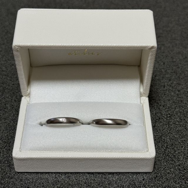 【atelier ST, CAT(アトリエ エスティーキャット)の口コミ】 長く使えるよう素材はプラチナにしました。普段大ぶりのリングをつけるこ…
