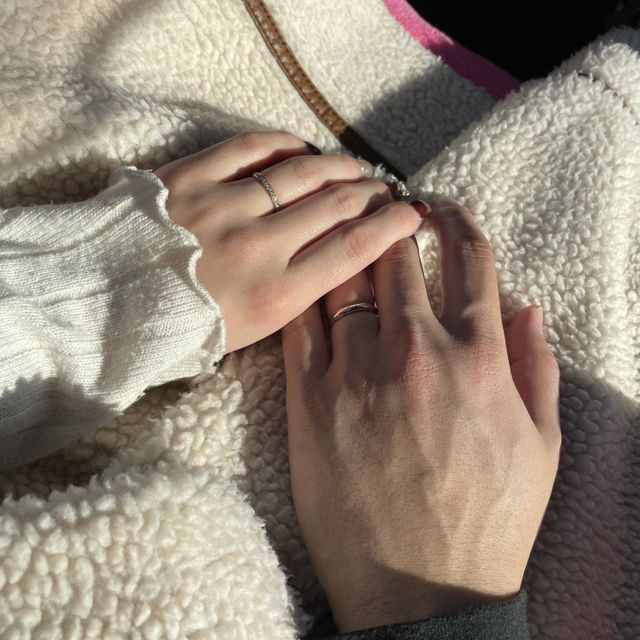 【俄(にわか)の口コミ】 キラキラの指輪を探していましたが、どこのブランドも予算外ってことが多…