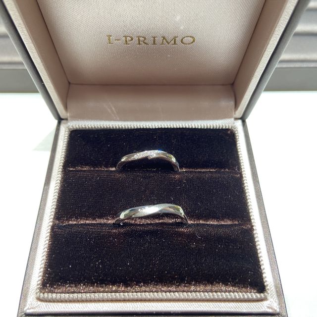 【アイプリモ(I-PRIMO)の口コミ】 指が長く見えるデザインとお店の方が説明されていました。ゆるいウェーブ…