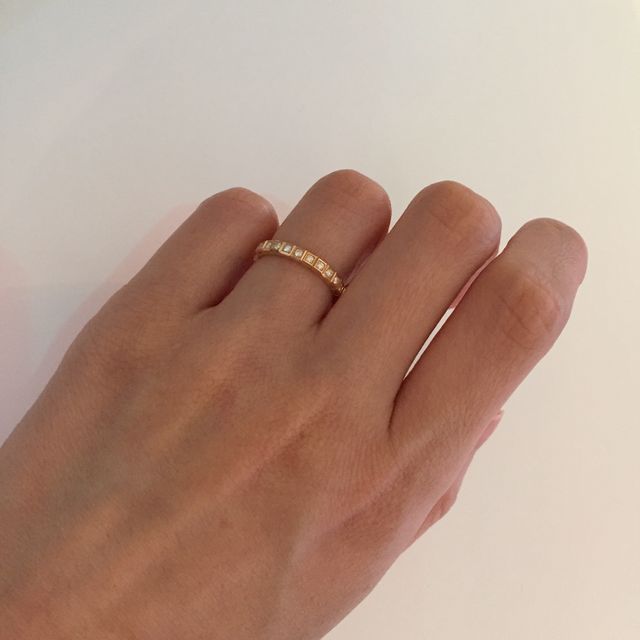 【ショパール(Chopard)の口コミ】 ハーフエタニティのデザインを探していました。ピンクゴールドで肌に馴染…