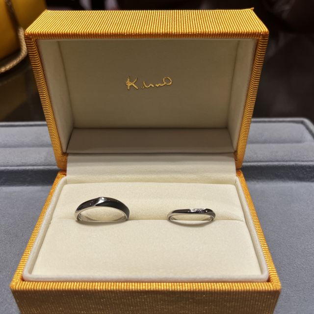 【ケイウノ ブライダル(K.UNO BRIDAL)の口コミ】 デザイナーさんが目の前でデザイン画を描いてくださり、「ほんとにここま…