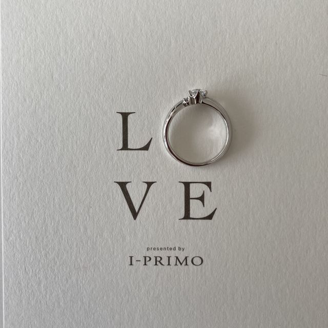【アイプリモ(I-PRIMO)の口コミ】 まずは似合う指輪の形を診断してもらいました。その中から、気に入ったデ…