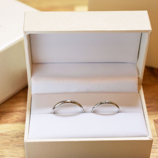 【湘南彫金工房 andfuseの口コミ】 指輪の幅を夫と違うサイズに変えられたので指が細く見え、また、自分で作…