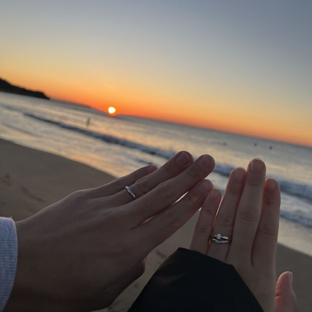 【アイプリモ(I-PRIMO)の口コミ】 婚約指輪と重ね付けがしたいと思い、店員さんと相談した上でフィットするV…