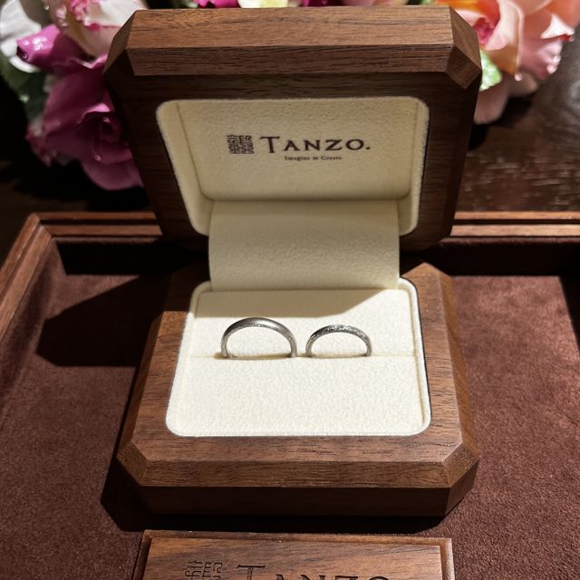 【TANZO.(鍛造指輪)の口コミ】 素材や断面形状、デザインなど全てを1から決めることができ、人と被らない…