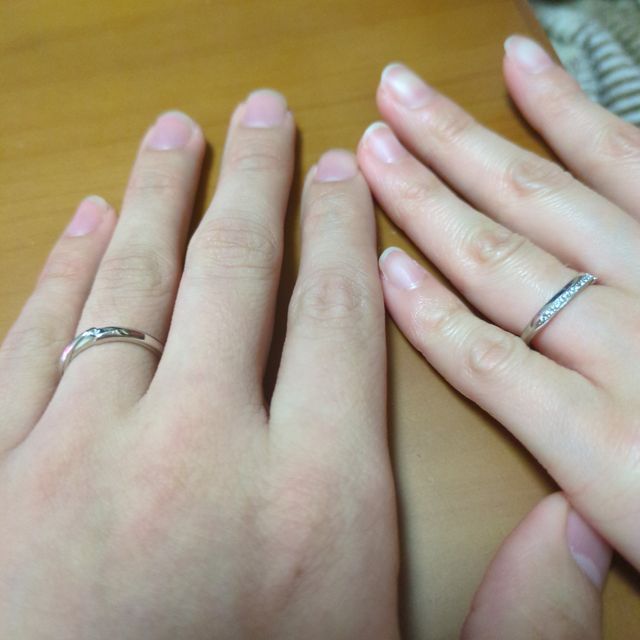 【銀座ダイヤモンドシライシの口コミ】 デザイン最高で高級感がる、、

ダイヤモンドもしっかりしていて
キラキラ…