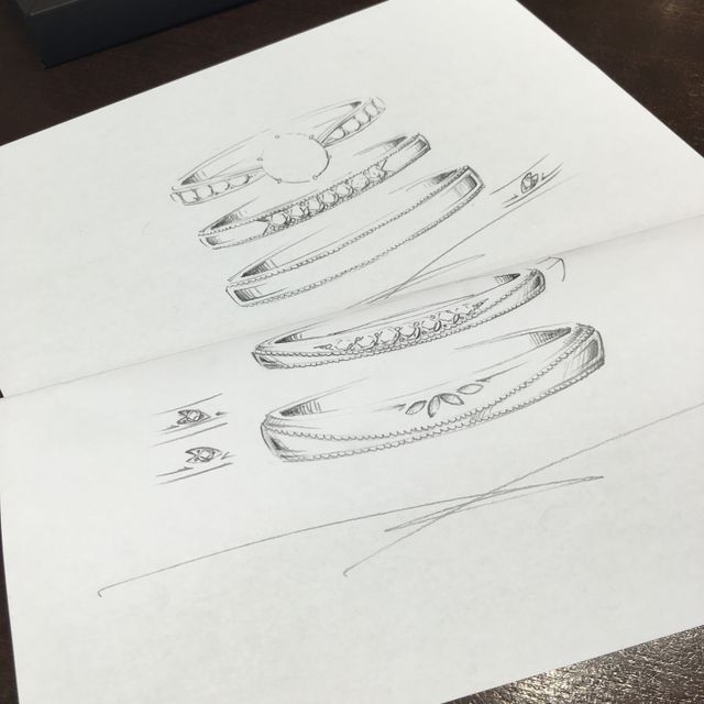 【LUCIE(ルシエ)の口コミ】 デザインが自分達で選べた事が良かったです。
希望する色味や価格帯、ダイ…