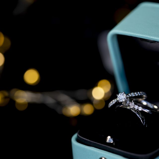 【ティファニー(Tiffany & Co.)の口コミ】 存在感のあるエタニティで中央に向かってシェイプされている形が女性らし…