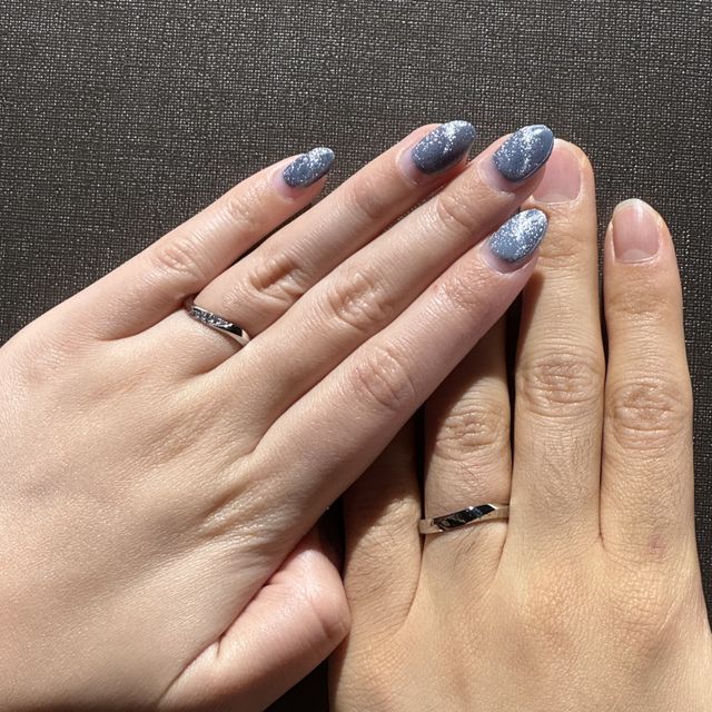 【TANZO.(鍛造指輪)の口コミ】 s字と鎚目です。s字のカーブが指になじみ、自然な付け心地なのがよかった…