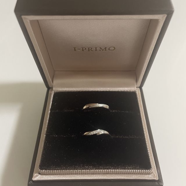 【アイプリモ(I-PRIMO)の口コミ】 自分の指、手に合ったデザインで、2色づかいがおしゃれで素敵！
夫婦それ…