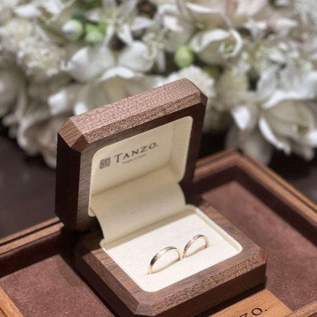 【TANZO.(鍛造指輪)の口コミ】 作成前からどんな指輪を作りたいかヒアリングしてくれて、しっかりとヒア…