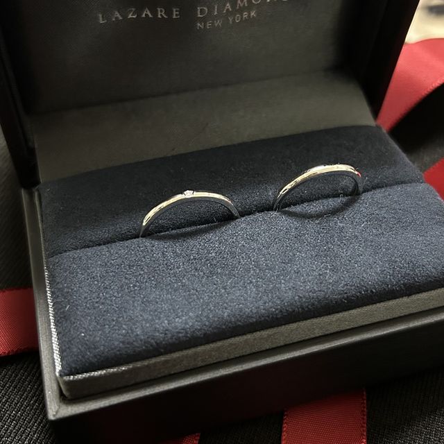 【ラザール ダイヤモンド(LAZARE DIAMOND)の口コミ】 初めは何も付いていないシンプルなものを買おうと色々店舗を回りましたが…