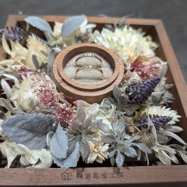 【鎌倉彫金工房の口コミ】 結婚指輪は、シンプルイズベスト！ペアリングですが色も形も自分好みにし…