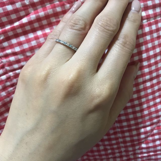 【4℃ BRIDAL(ヨンドシーブライダル)の口コミ】 昔からディズニープリンセスが大好きで特にシンデレラに憧れていて、
こち…