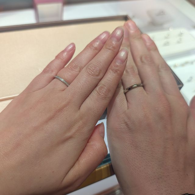 【ブルガリ(BVLGARI)の口コミ】 同日５店舗目だったので、なんとなくのデザインも定まってきてお伝えした…