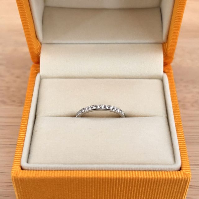 【ケイウノ ブライダル(K.UNO BRIDAL)の口コミ】 デザインが可愛らしく、価格帯も高すぎず良かったです。重ね付けや普段も…