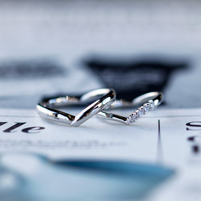 【I's stone(アイズストーン)の口コミ】 指が細く長く見えるデザインで
肌のトーンも上がって見えます
シンプルで…