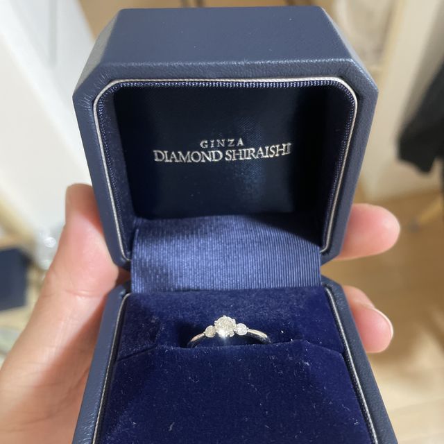 【銀座ダイヤモンドシライシの口コミ】 指輪のデザインの種類が豊富で購入の際はいろいろ迷うと思いますが、どれ…