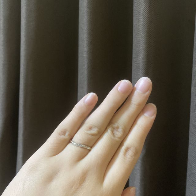 【銀座ダイヤモンドシライシの口コミ】 とにかく付け心地がいい、他のブランドの同じ号と比較したがつけ外しする…