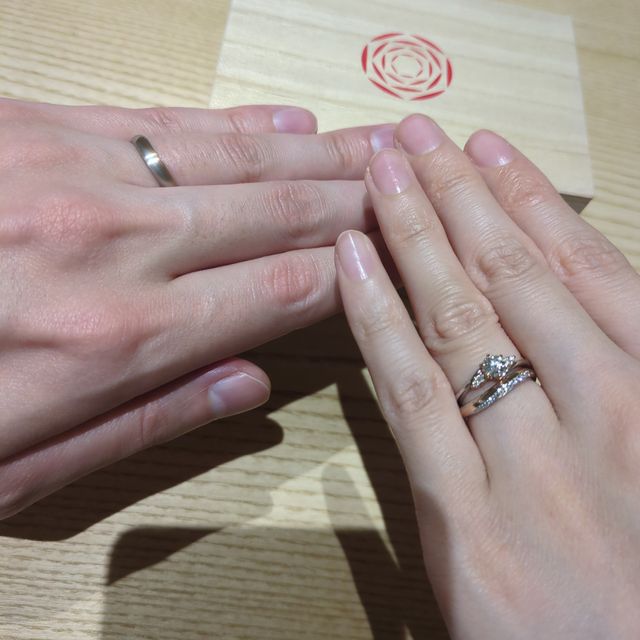 【出雲結(いずもゆい)の口コミ】 和風のデザインで普段使いもしやすいリングです。ダイヤの輝きが上品で、…