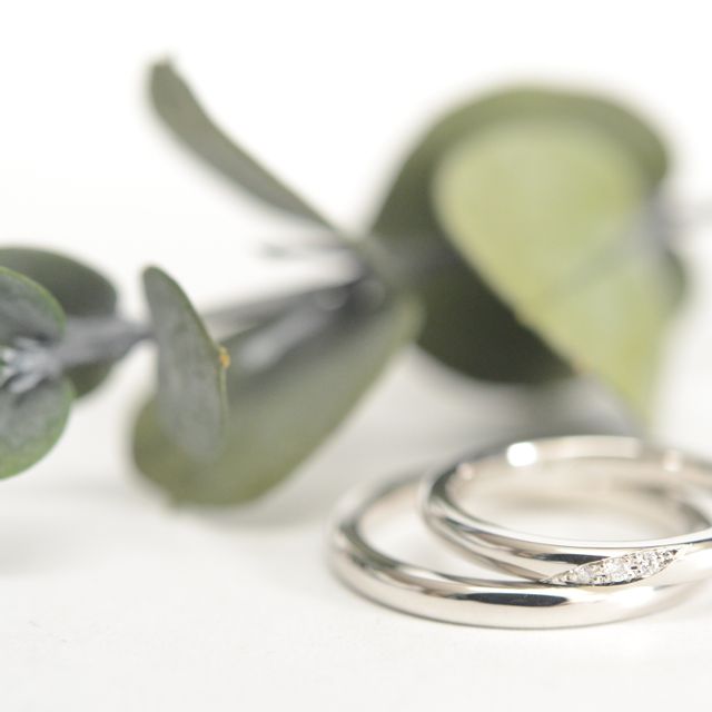 【CRAFY(クラフィ)の口コミ】 まずカタログよりデザインを選びどんな指輪が作りたいかを決めます。
ある…