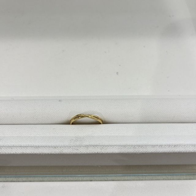 【PORTADA(ポルターダ)の口コミ】 形が特別で人と被ることが少ない点がポイントだと思います。また、値段も…