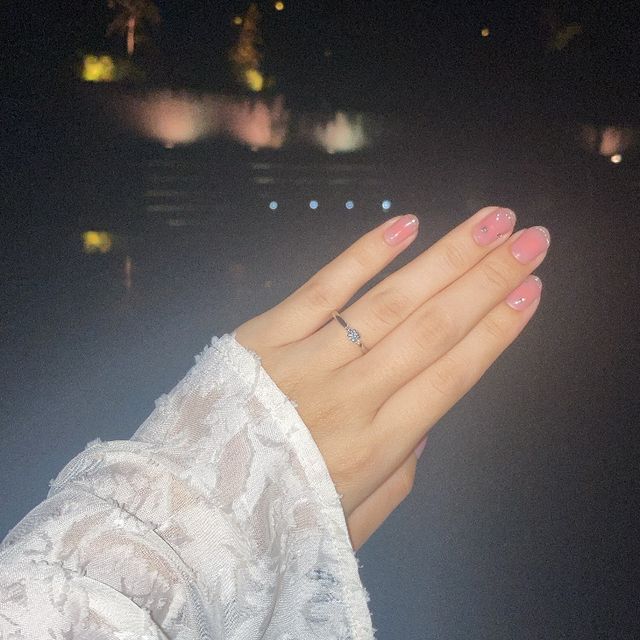 【鎌倉彫金工房の口コミ】 普段使いしやすいデザインで、手を使う仕事ですがつけたまま使えます。リ…