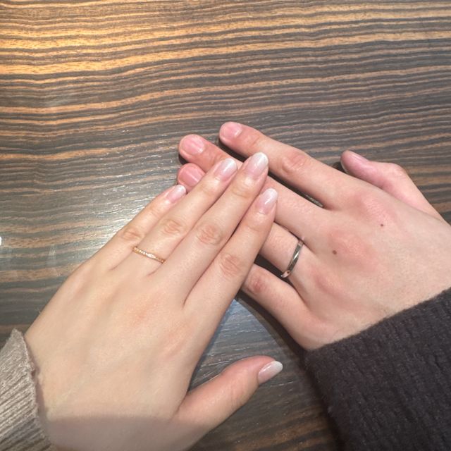 【Love Bond(ラブボンド)の口コミ】 デザインが素晴らしい。ダイヤも多めでどこからでもウェーブが見えて綺麗…