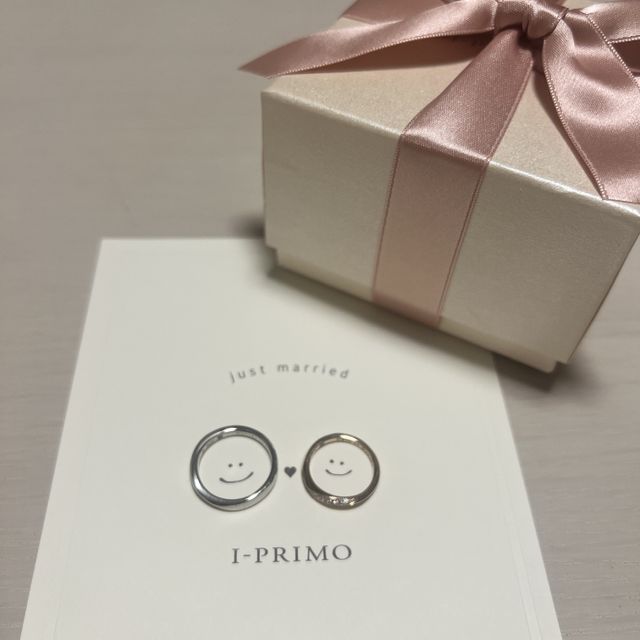 【アイプリモ(I-PRIMO)の口コミ】 指輪のデザイン、ダイヤの数に惹かれて購入しました。細いリングにウェー…