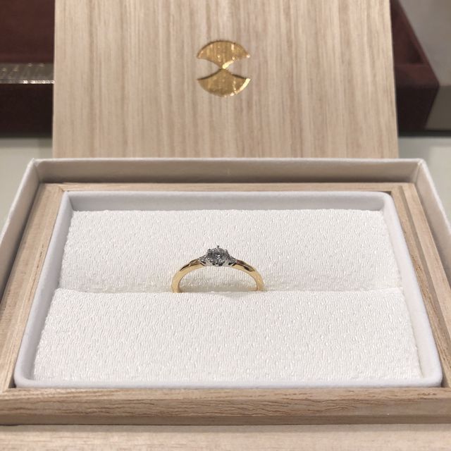 【AMATSU(アマツ)の口コミ】 AMATSUさんの相aiは
槌目模様がとてもかわいい素敵な指輪です！
初めて見…