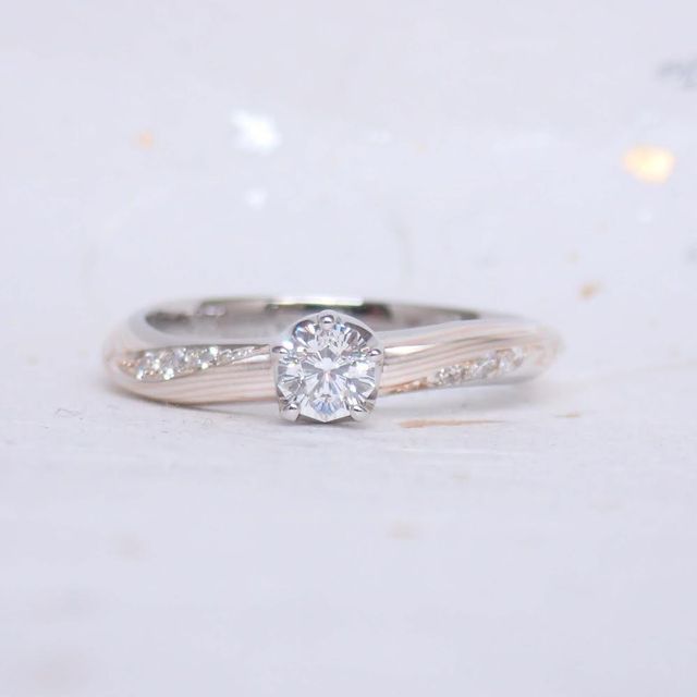 【杢目金屋(もくめがねや)の口コミ】 フルオーダーのお店を見たくて足を運んでみました。ダイヤモンドのカット…