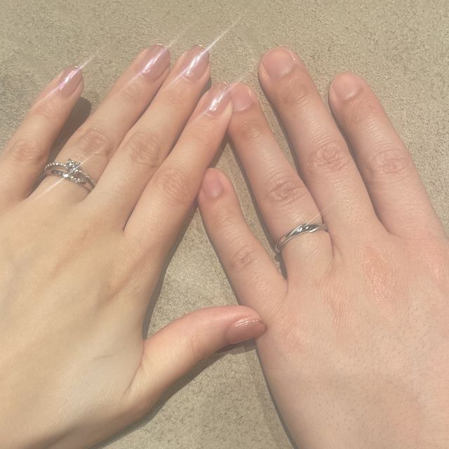 【アイプリモ(I-PRIMO)の口コミ】 私はケレースのペールブラウンゴールド、
彼はネプチューンのツヤ消しのプ…